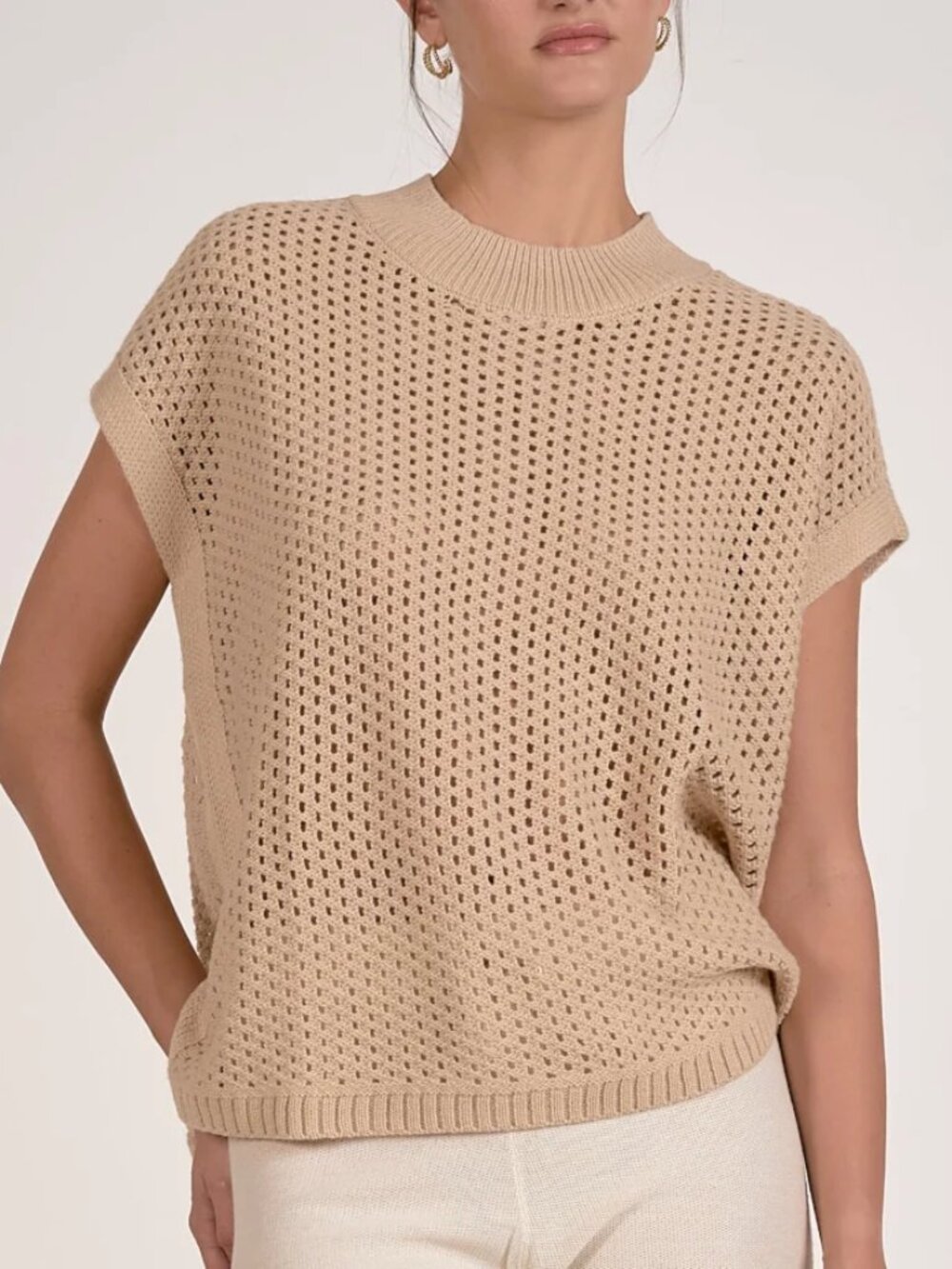 DKNY Beige Sleeveless Knit Vest